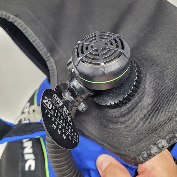 Oceanic Ocean Sport Scuba Vest BCD sz M/L Medium - Large Worn 1x or Never! MINT - Picture 4 of 8